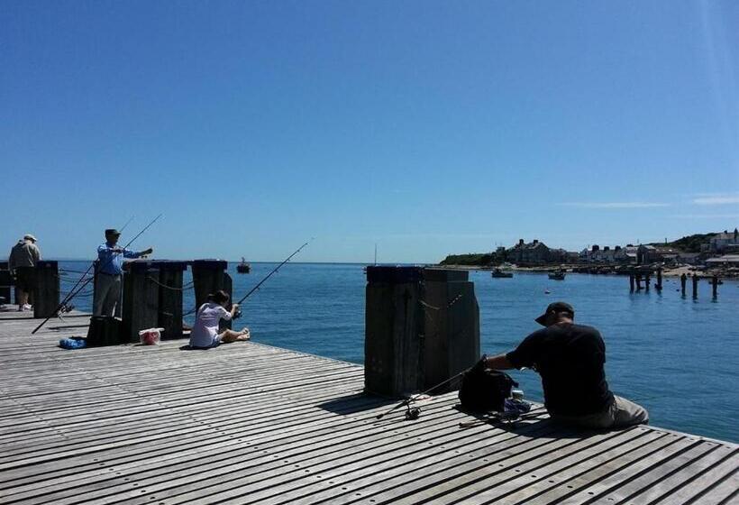 Beachcomber Holiday Apartments