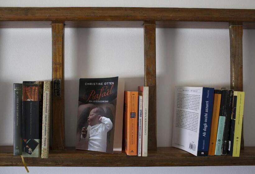 Bed and Breakfast Area 12 Bb