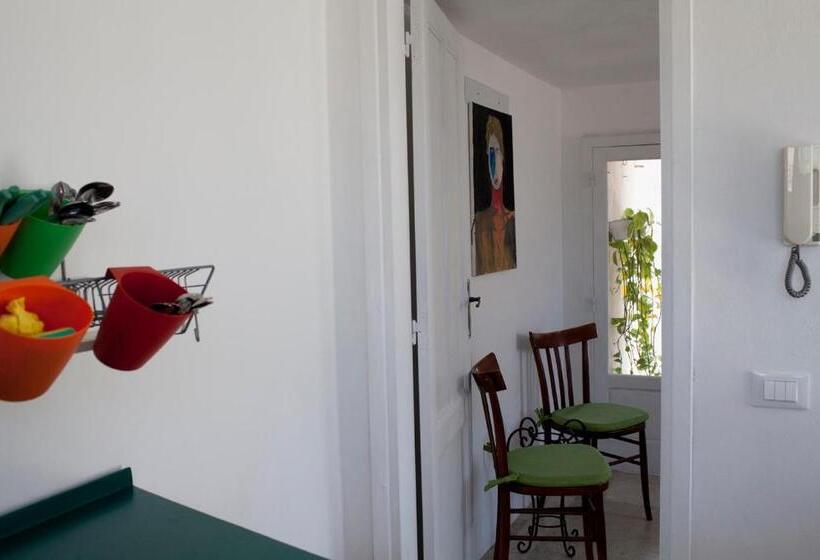 Bed and Breakfast Area 12 Bb