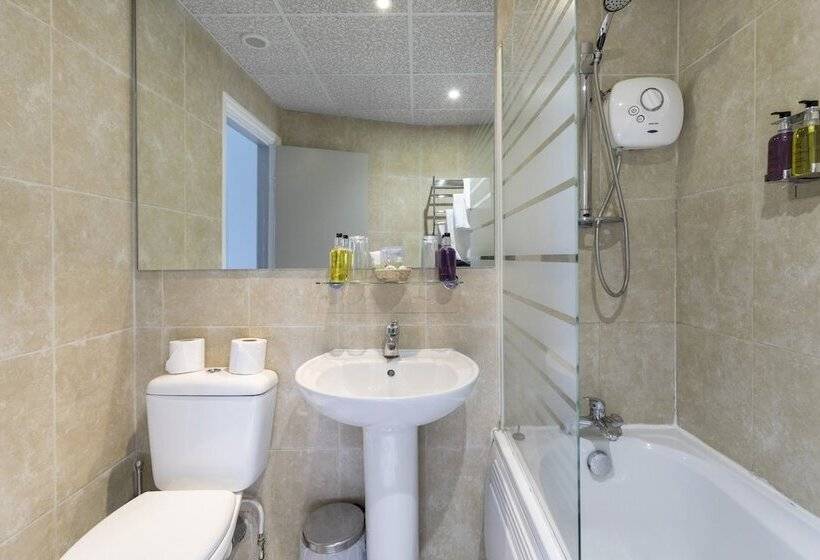 ベッドアンドブレックファースト Martel Guest House