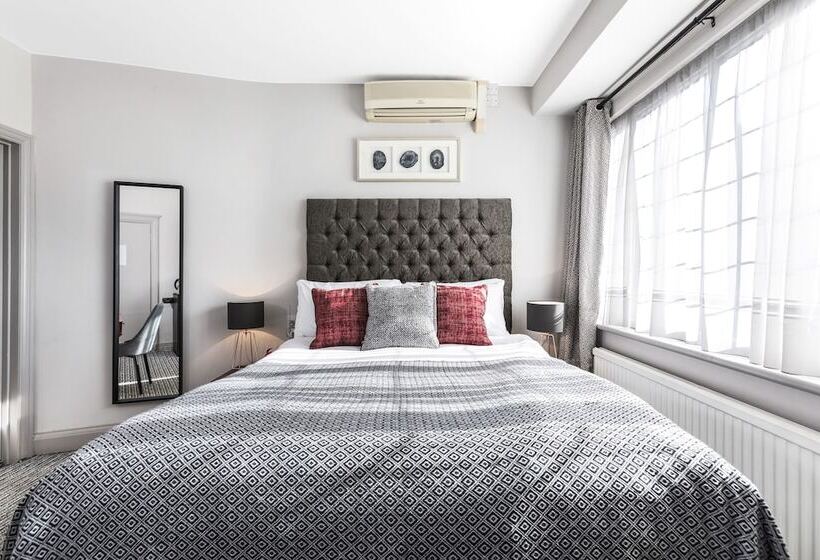 ベッドアンドブレックファースト Martel Guest House