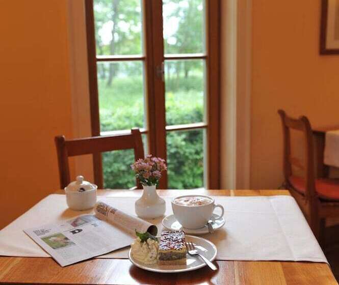 Biohotel Stiftsgut Wilhelmsglücksbrunn