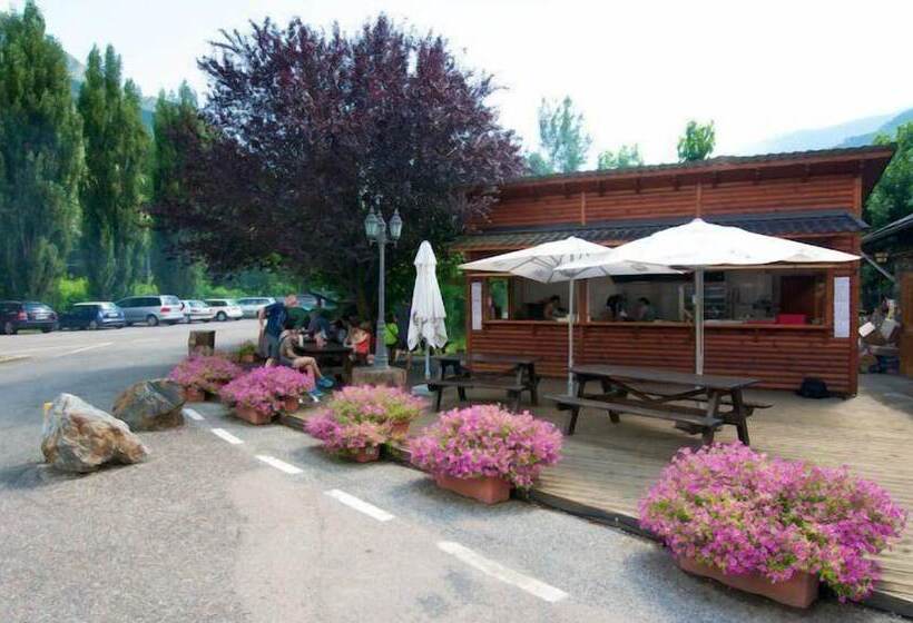 Camping Bungalows La Borda Del Pubill