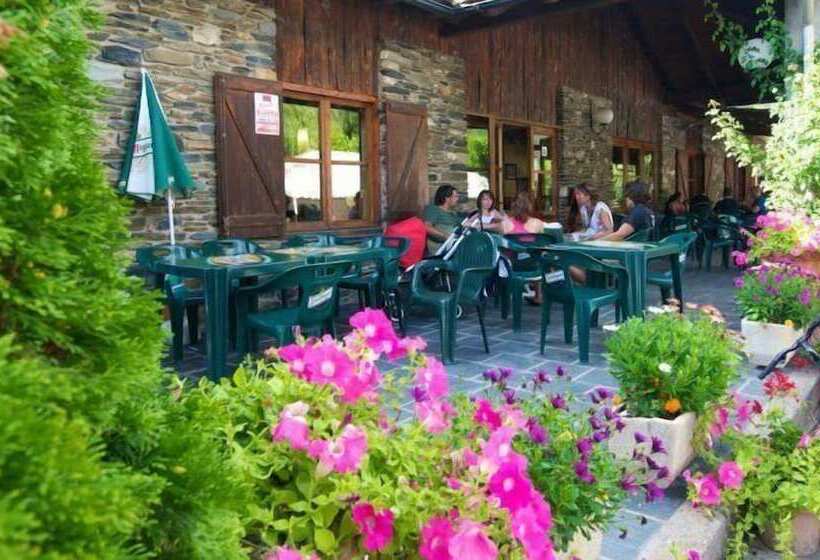 Camping Bungalows La Borda Del Pubill