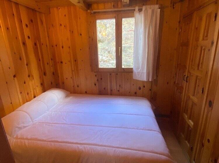 Camping Bungalows La Borda Del Pubill