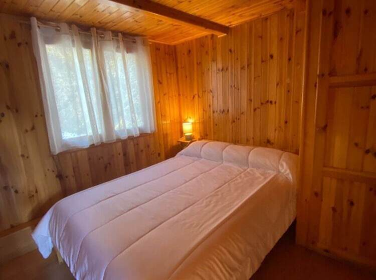 Camping Bungalows La Borda Del Pubill