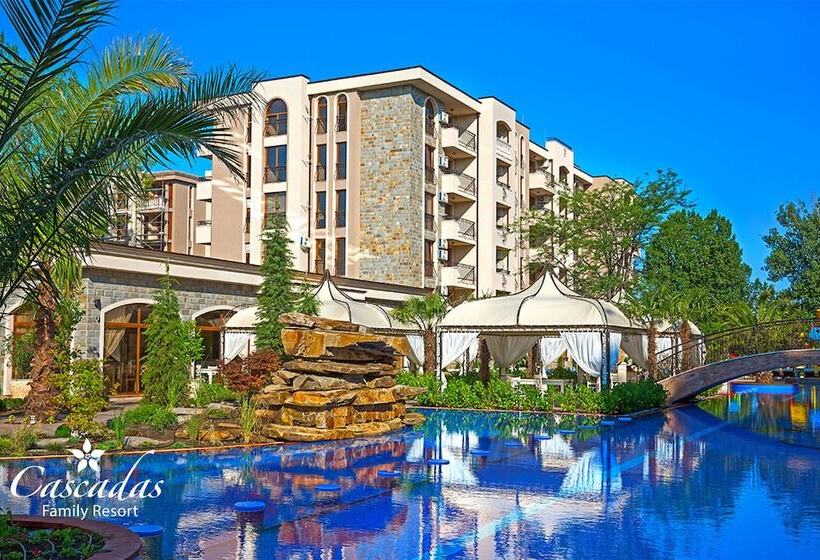 Cascadas Family Resort
