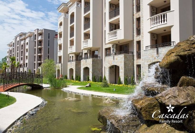 Cascadas Family Resort