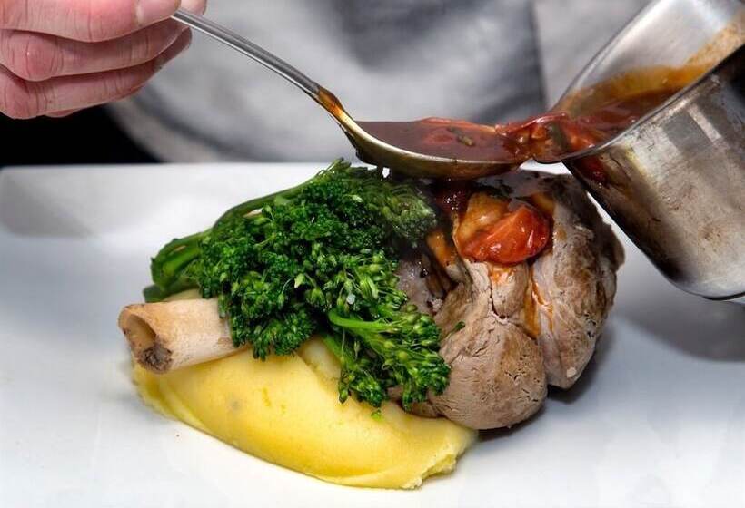 فندق فئة نجمة واحدة The Norman Knight Whichford