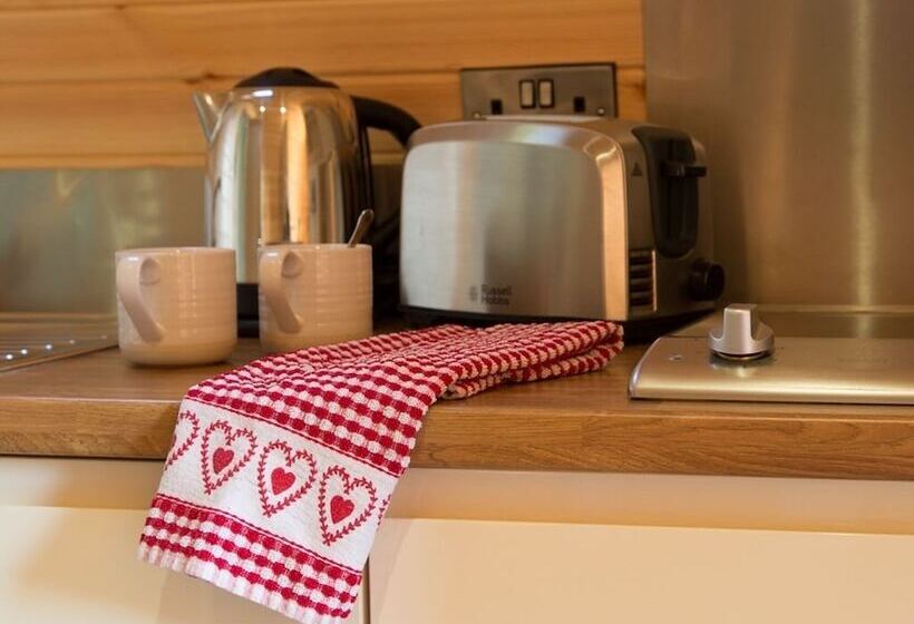 فندق فئة نجمة واحدة The Norman Knight Whichford