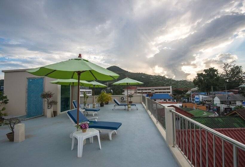 Отель At Kamala