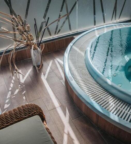 هتل Az Hôtels Zeralda