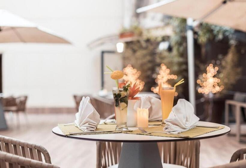 هتل Az Hôtels Zeralda