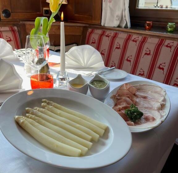 ホテル Badischer Landgasthof Hirsch