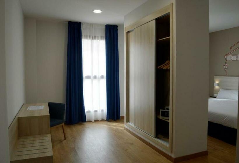 فندق Balneario De Graena