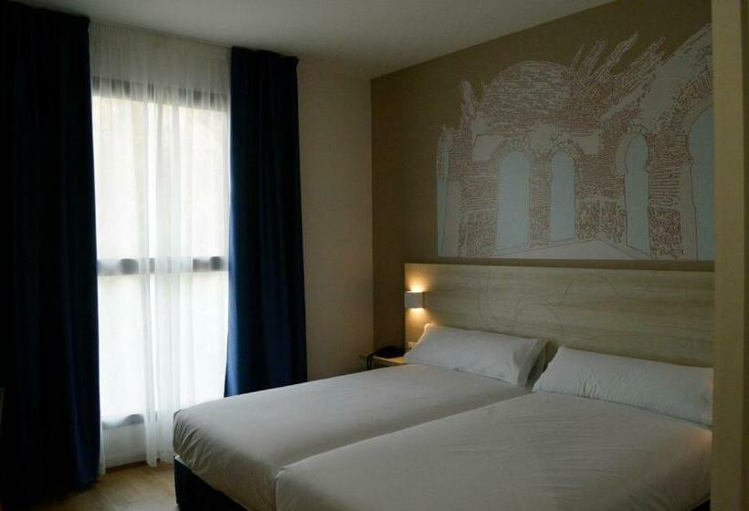 فندق Balneario De Graena