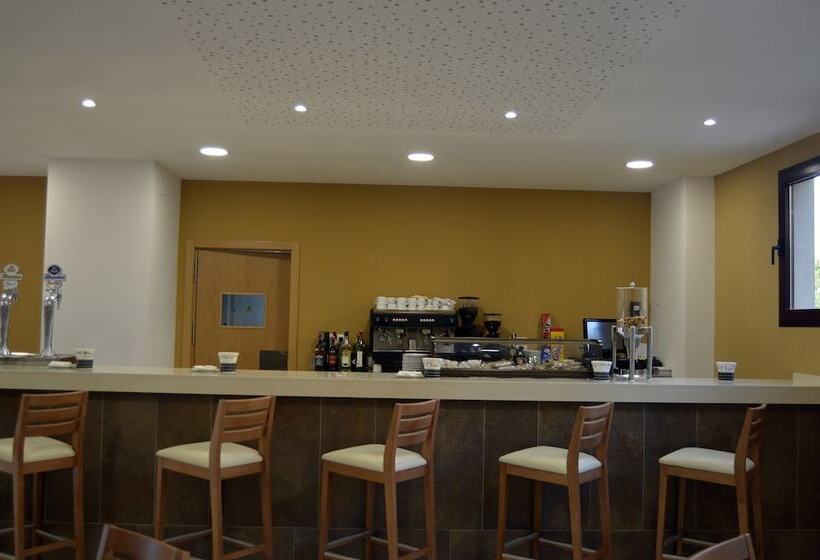 فندق Balneario De Graena