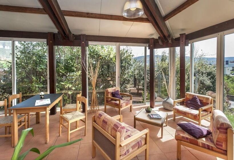 Brit Hotel Essentiel Millau