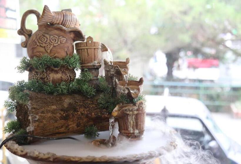 فندق Evonne Budget