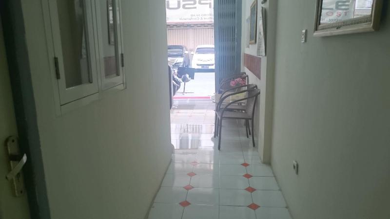 酒店 Koolkost Syariah @ Capsule Homestay Kedungdoro