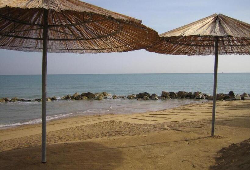 酒店 Centro Vacanze Poker