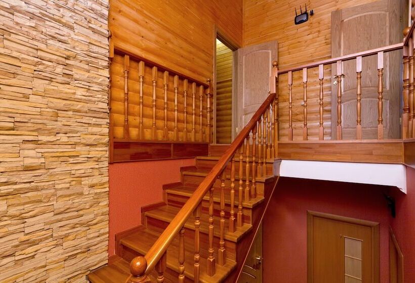 호텔 Chetyre Sezona