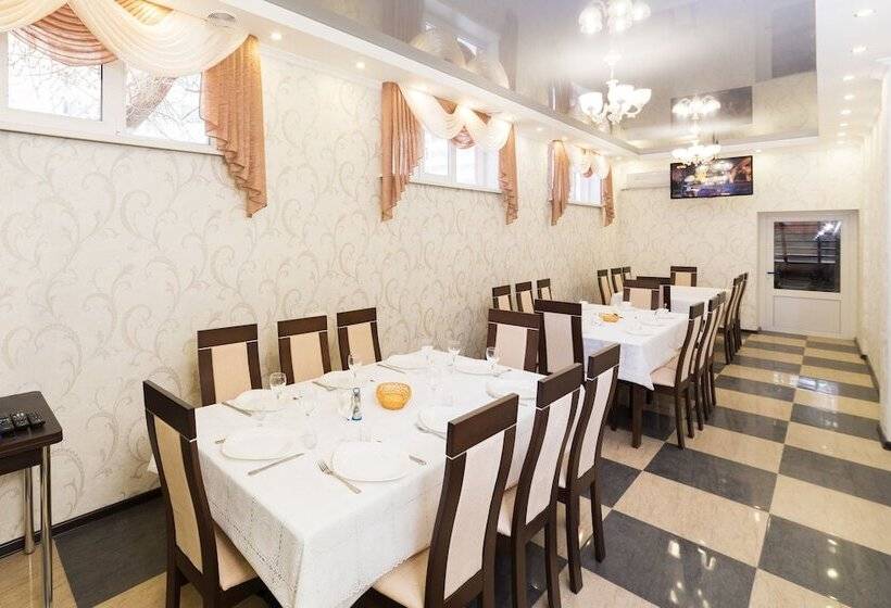 호텔 Chetyre Sezona