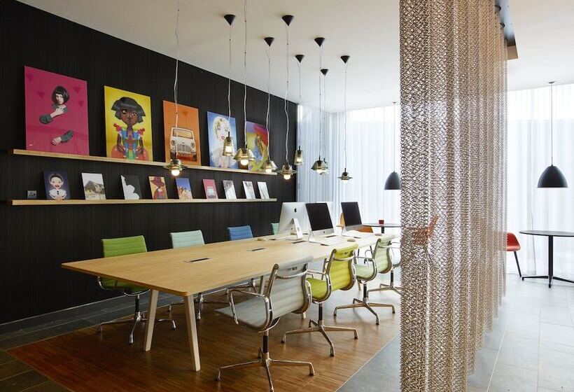 בית מלון כפרי Citizenm London Shoreditch