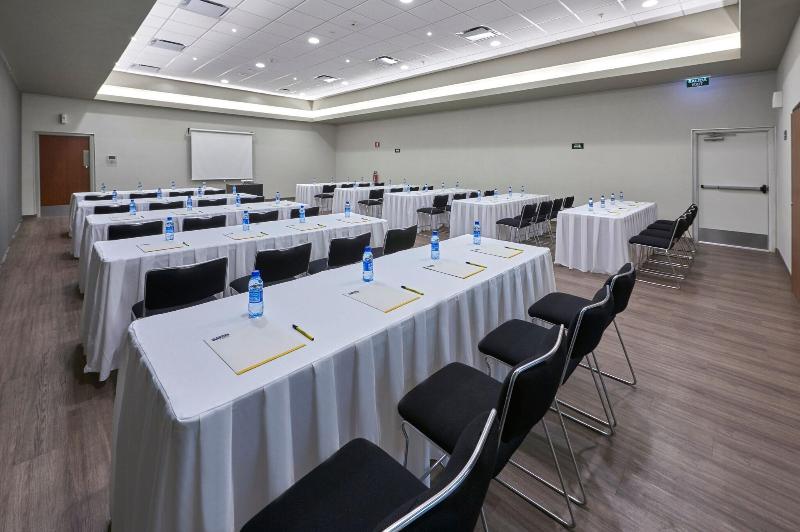 فندق City Express By Marriott Reynosa Aeropuerto