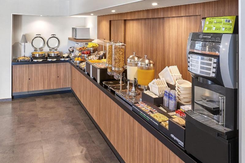 فندق City Express By Marriott Reynosa Aeropuerto