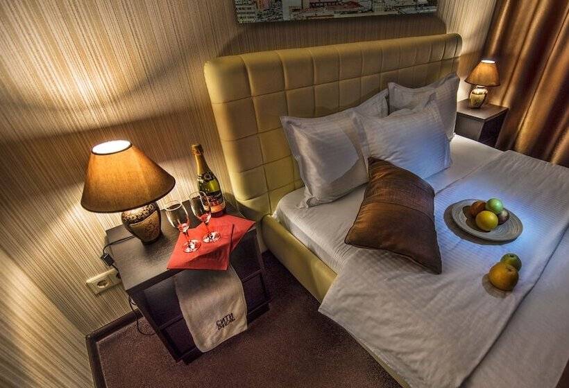 בית מלון כפרי City