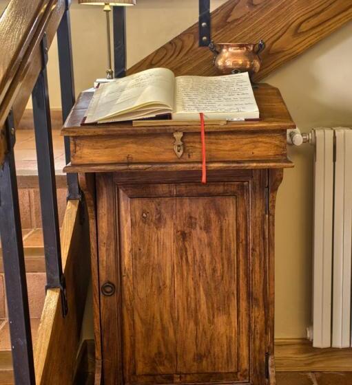 هتل Colonial De Santillana