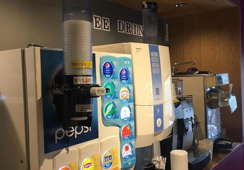 Капсульный Oтель Booth Netcafe & Capsule