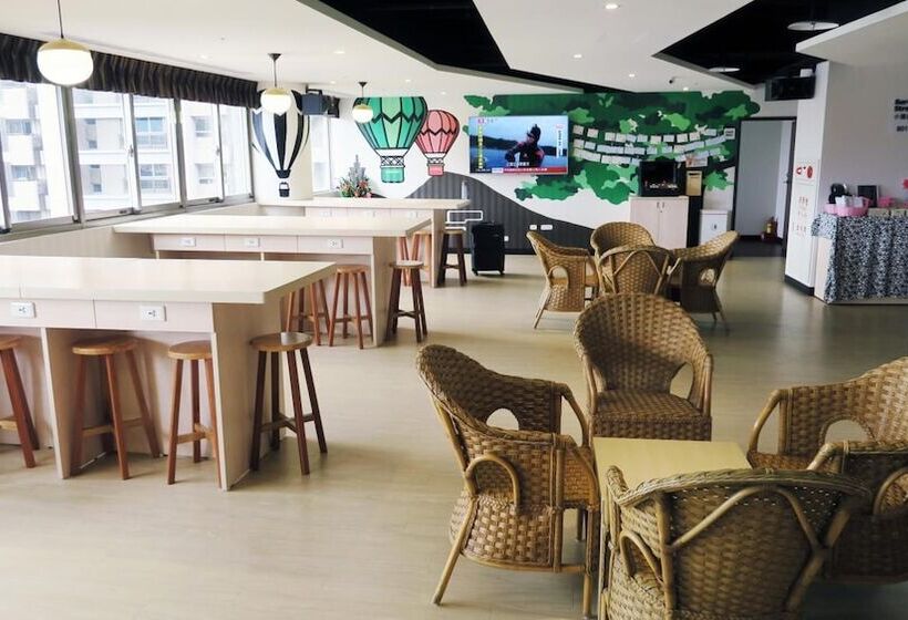 هتل کپسول Hey Bear Capsule