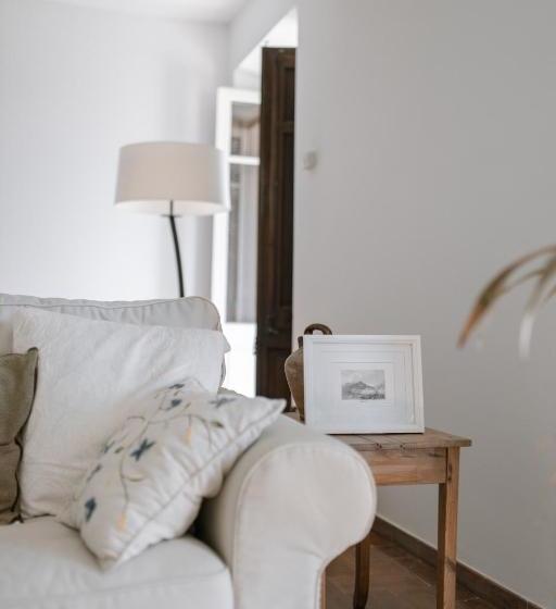 هتل Ecoturisme Mas Ribas