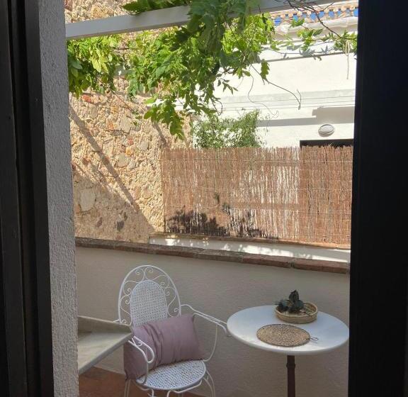 هتل Ecoturisme Mas Ribas