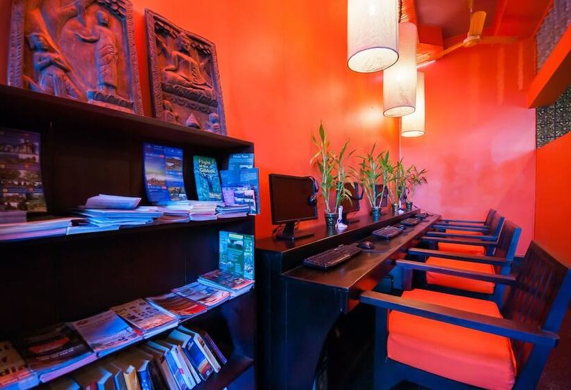 فندق Golden Butterfly Villa