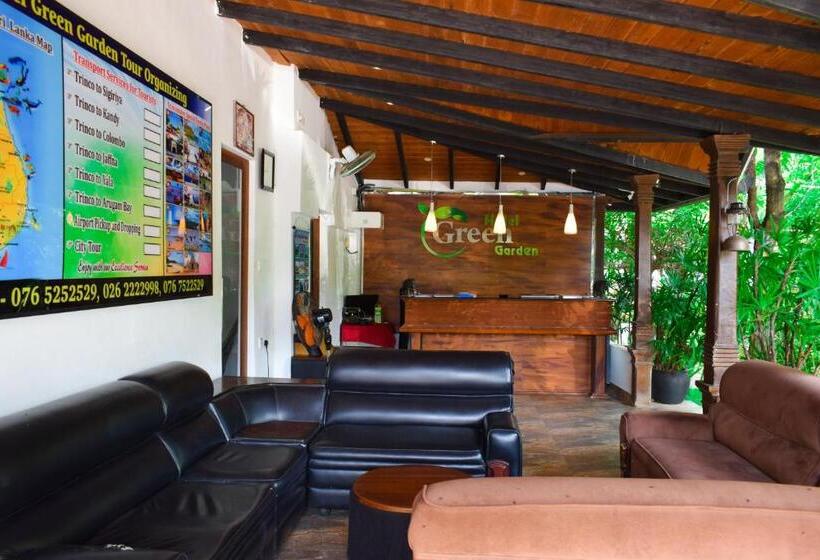 Отель Green Garden