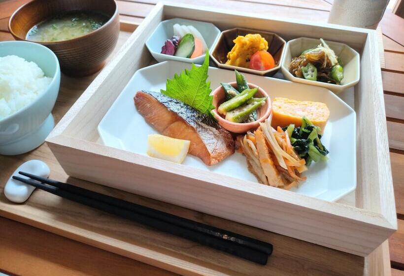 Green Rich Hotel Tosu Ekimae