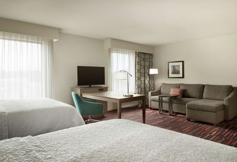 فندق Hampton Inn & Suites St. Louis/alton