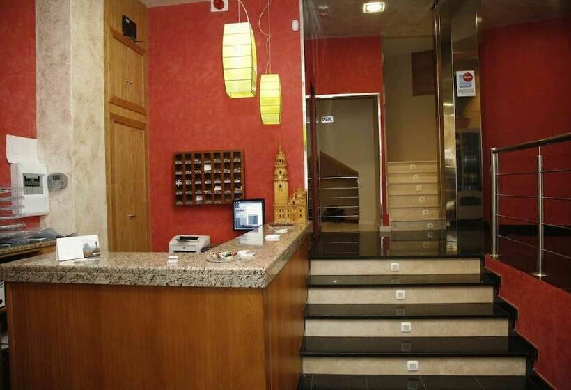 هتل Hhb Pontevedra Confort