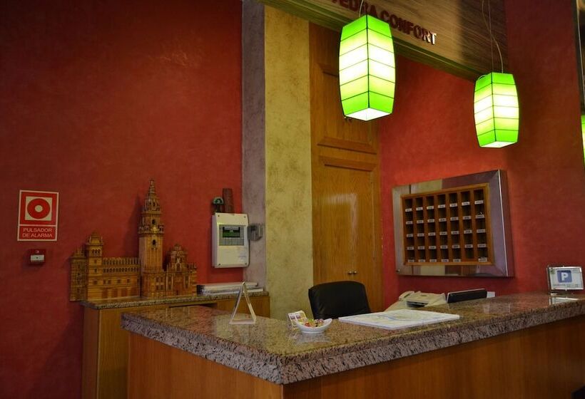 هتل Hhb Pontevedra Confort