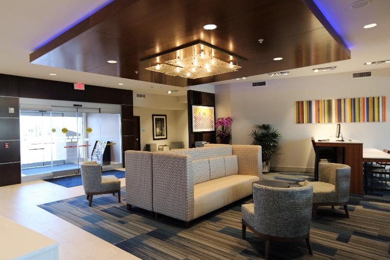 ホテル Holiday Inn Express & Suites Houston Nw Hwy 290 Cypress, An Ihg