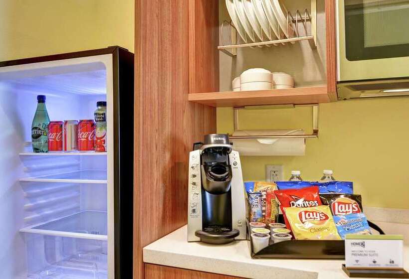 فندق Home2 Suites By Hilton Charlotte Airport