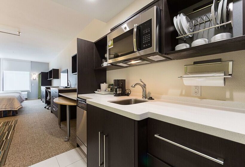 ホテル Home2 Suites By Hilton Dallas Grand Prairie