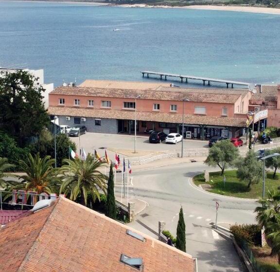 호텔 Hôtel De Porticcio