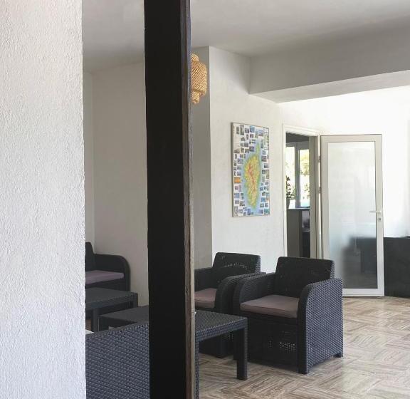 호텔 Hôtel De Porticcio