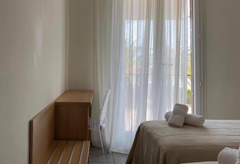 호텔 Hôtel De Porticcio