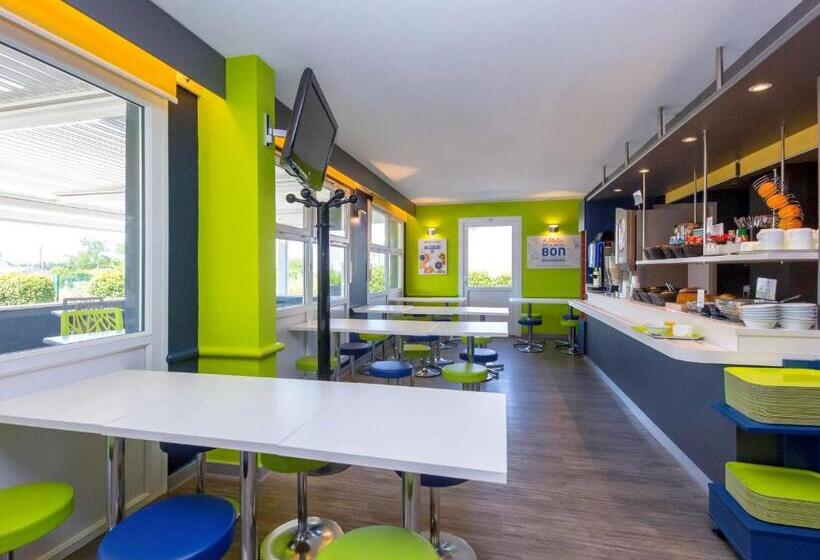 בית מלון כפרי Ibis Budget Montélimar