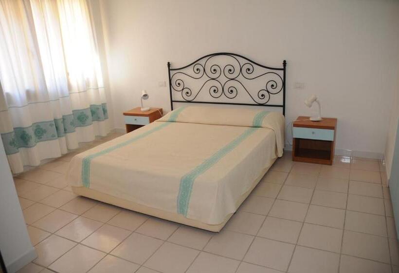 בית מלון כפרי Il Borgo Di Punta Marana